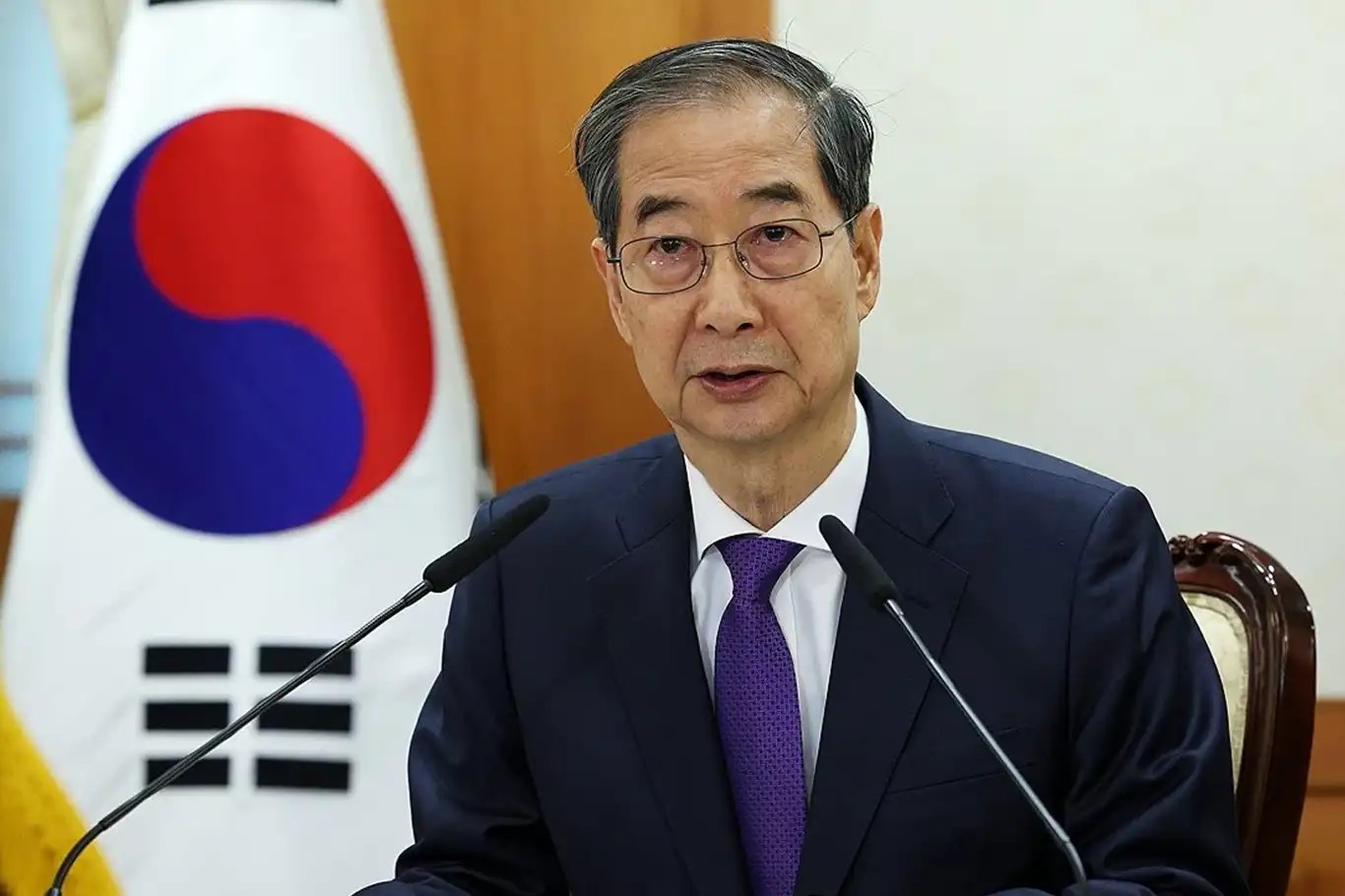 Güney Kore'nin eski başbakanı Han Duck-soo için 15 yıl hapis talebi;