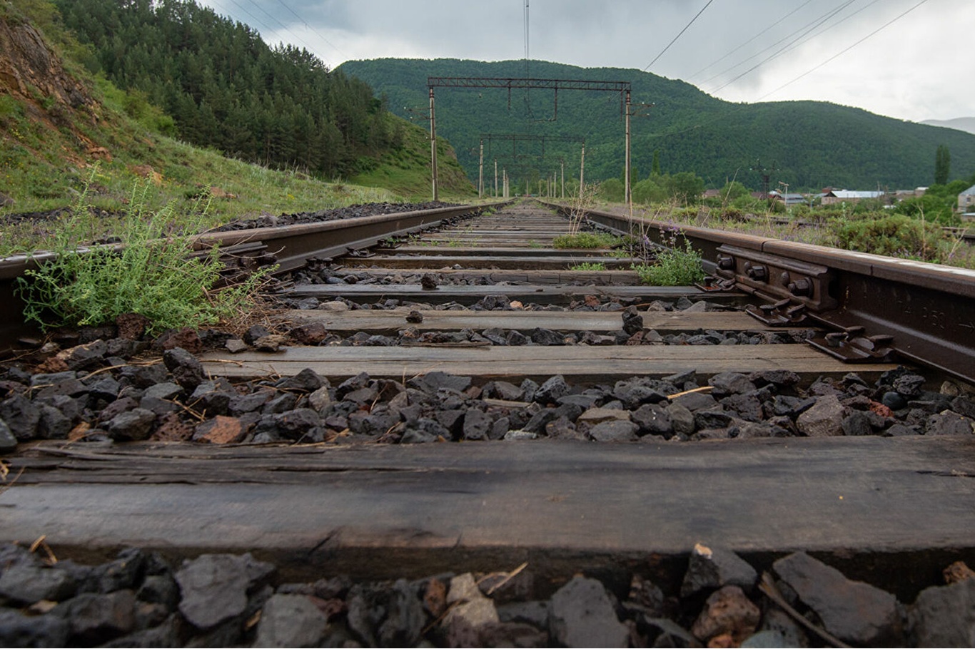 Türkiye ile Ermenistan "Kars-Gümrü Demiryolu"nu görüştü