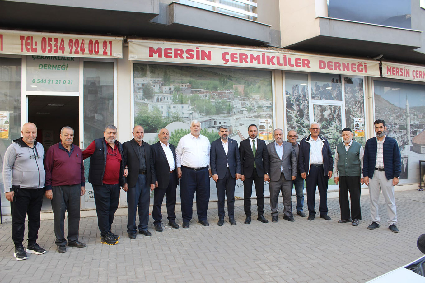 Milletvekili Dinç'ten Mersin Çermikliler Derneği’ne ziyaret