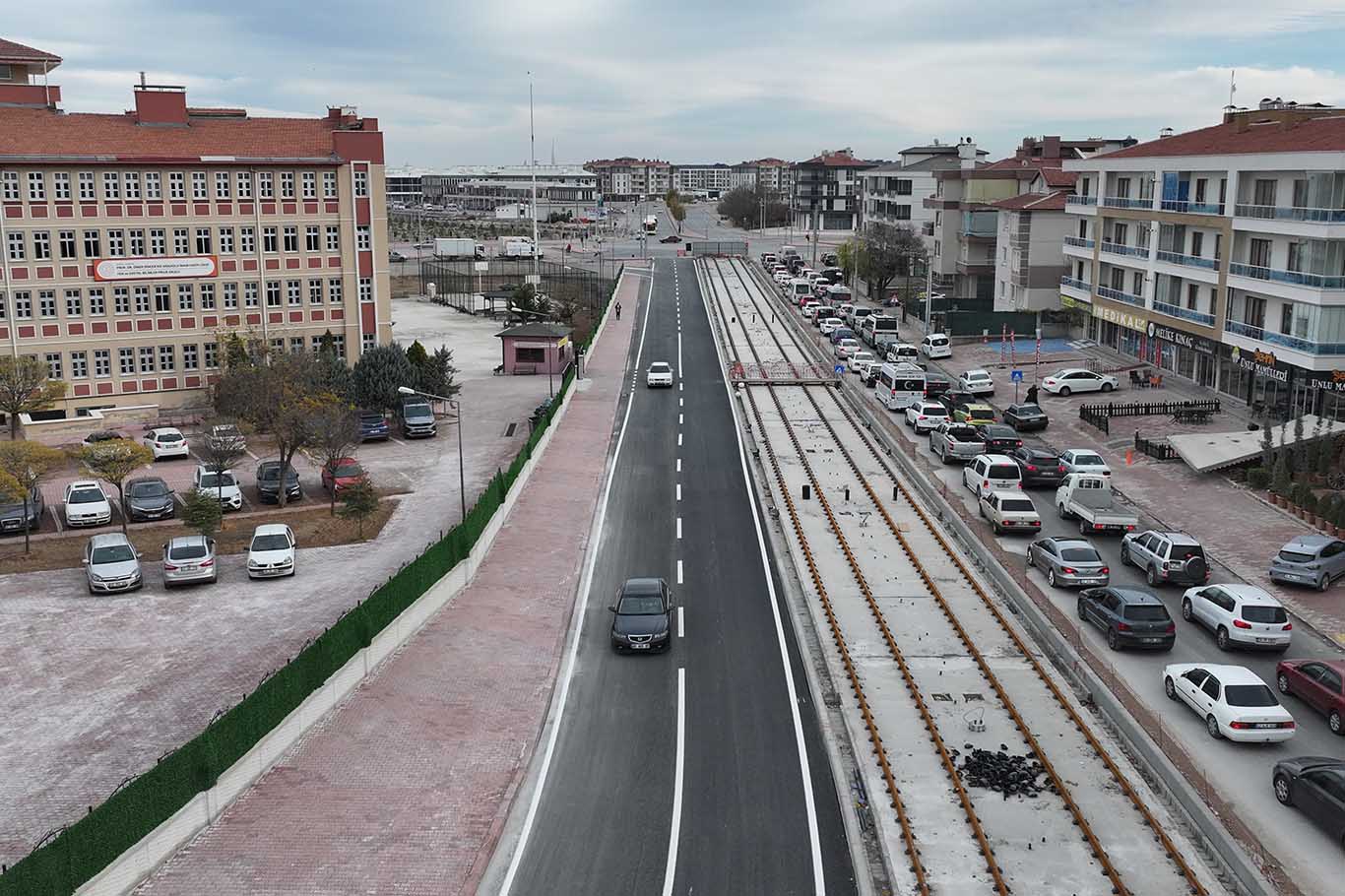 Adliye–Şehir Hastanesi raylı sistem bağlantısında sona yaklaşıldı;