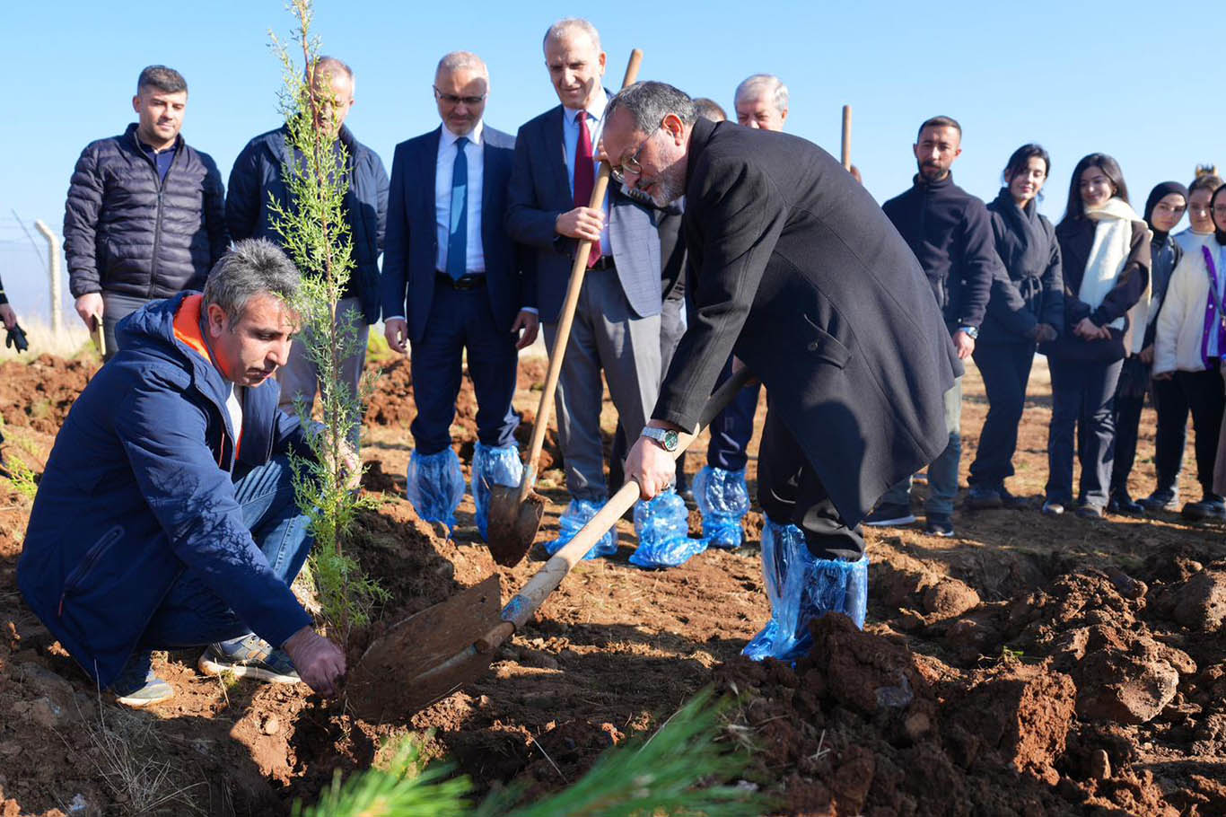 Bingöl’de “Yeni Nesil Akıllı Meyvecilik” dönemi başladı;