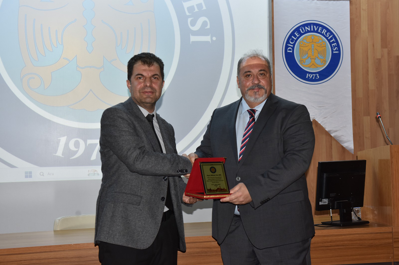 Dicle Üniversitesi Hastanesi’nde başhekimlik değişimi;