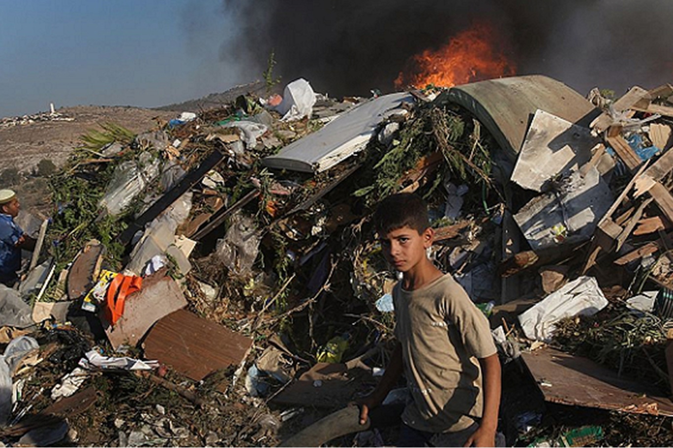 İşgal rejimi: Batı Şeria’da çöp yakan Filistinliler öldürülsün;