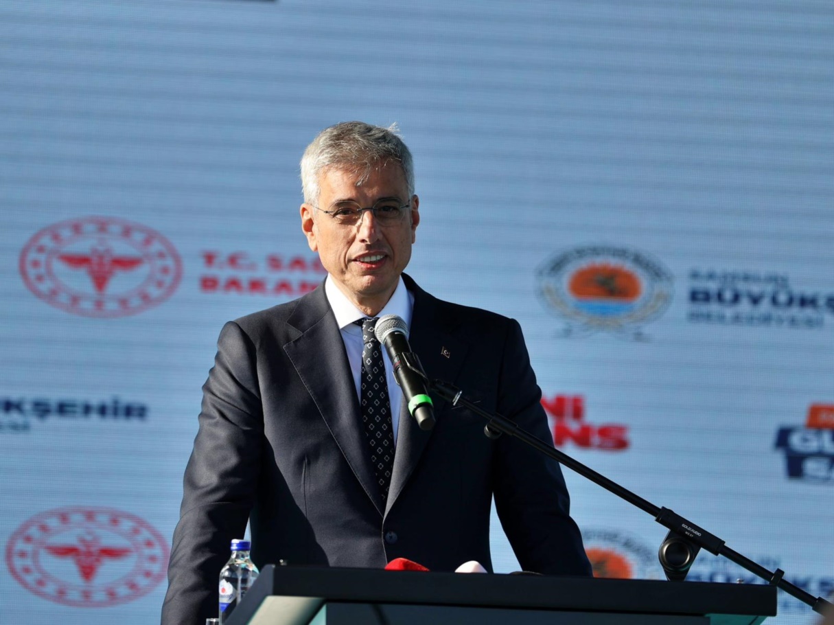 Sağlık Bakanı Memişoğlu Samsun’da ambulans takdim törenine katıldı