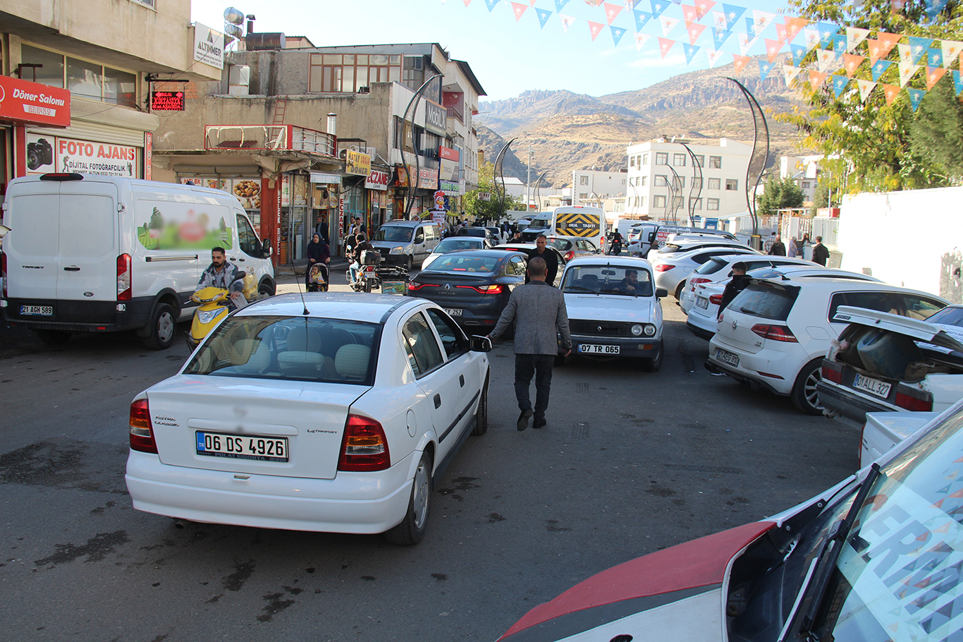 50 bin nüfuslu Çermik’te trafik çilesi büyüyor;