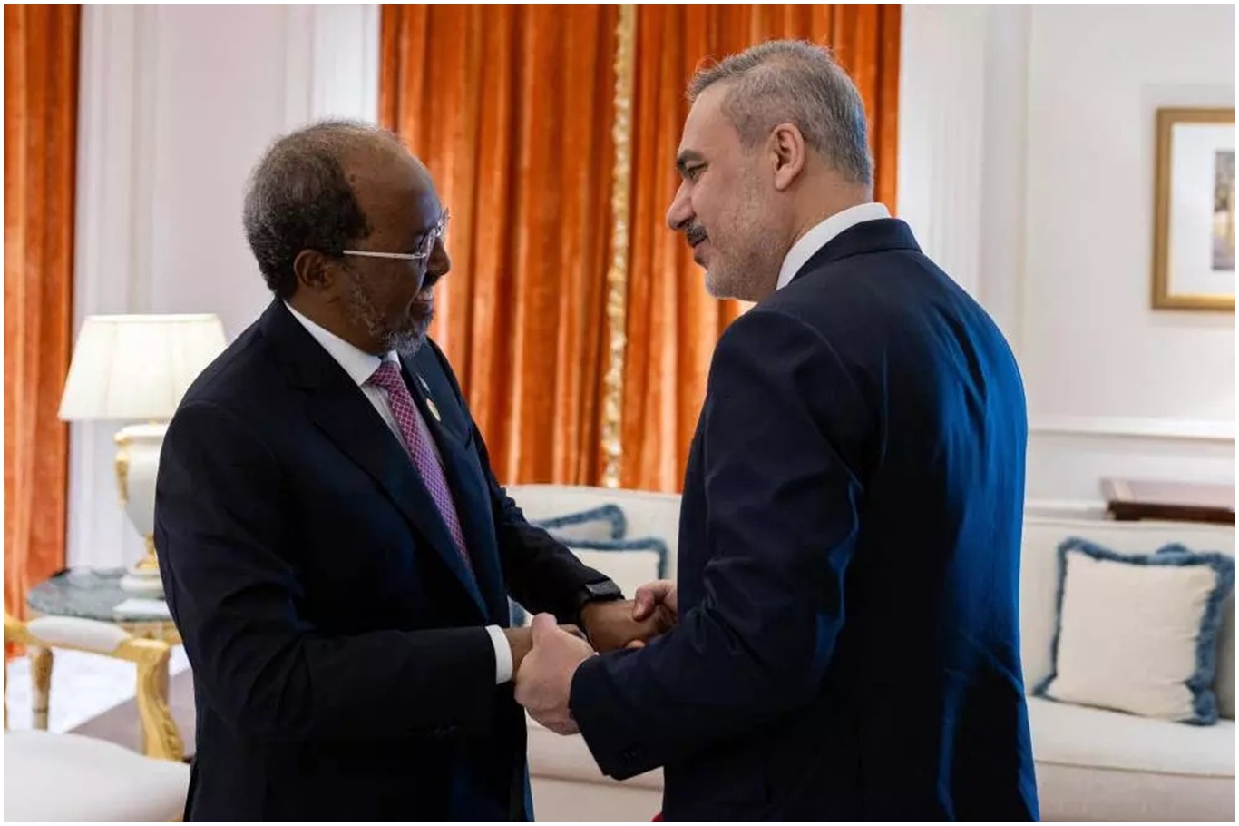 Bakan Fidan, Somali Cumhurbaşkanı Mahmud ile görüştü;
