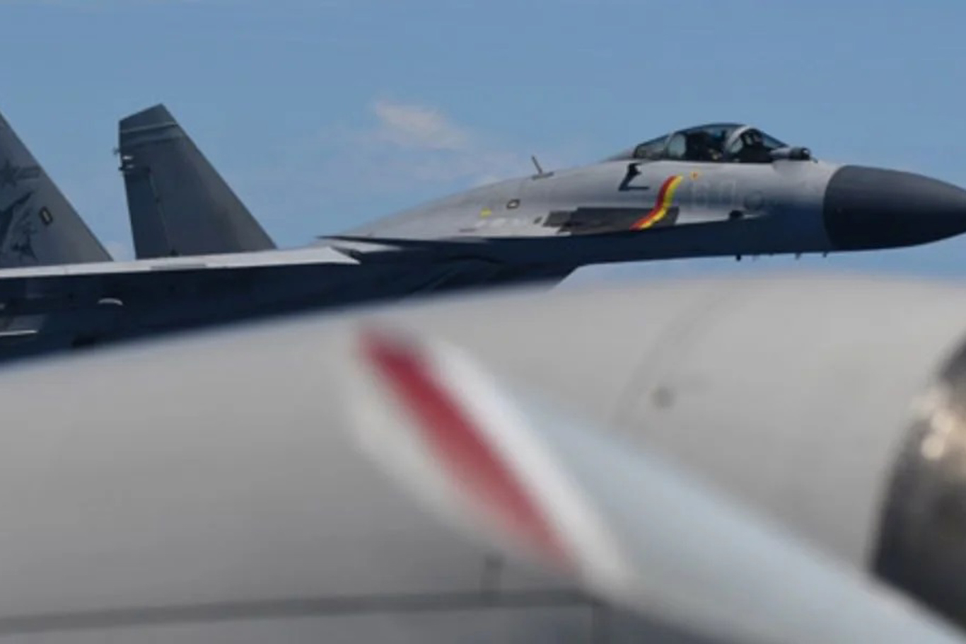 Japonya ve Çin'e ait savaş uçakları havada karşı karşıya geldi;