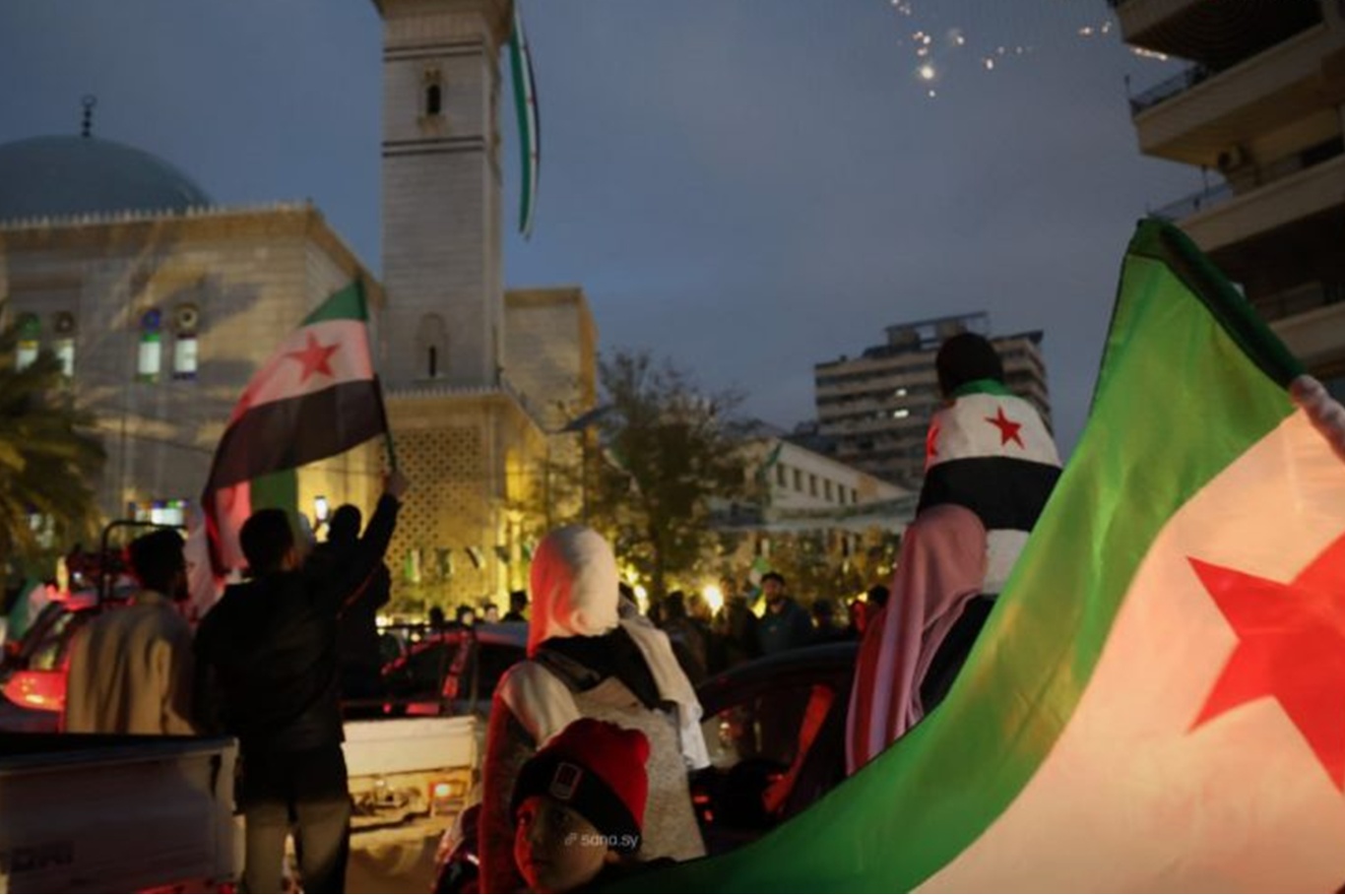 8 Aralık... Karanlık bir çağın ardından yeni bir Suriye'nin doğuşu;