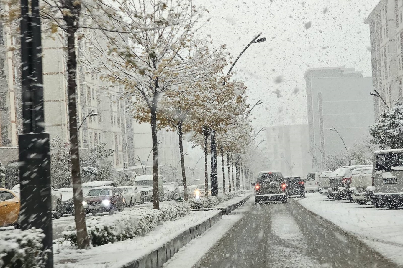 Meteoroloji'den 4 il için yoğun kar yağışı uyarısı;