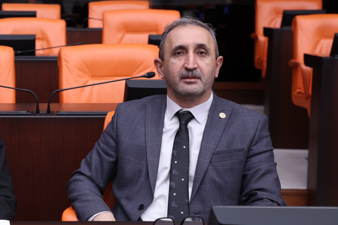 HÜDA PAR Milletvekili Demir’den kuraklık mağduru çiftçilerle ilgili soru önergesi;