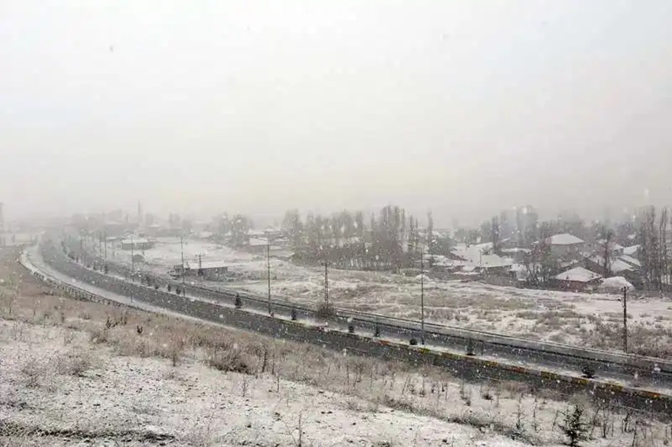 Meteoroloji'den yağmur ve kar uyarısı;