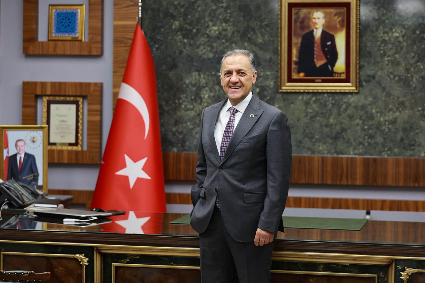 Bingöl Valisi Usta’dan “10 Aralık Dünya İnsan Hakları Günü” mesajı;