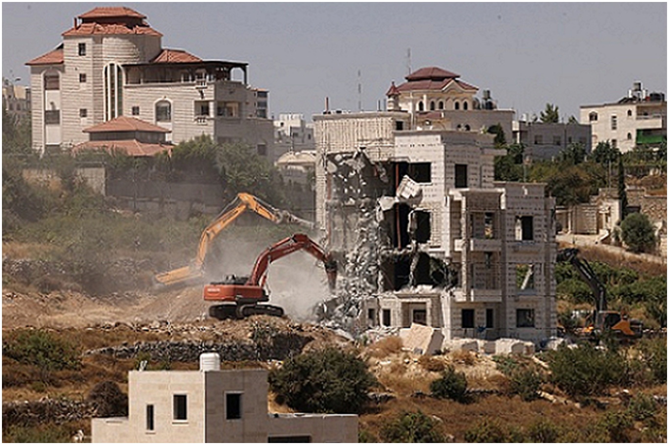 HAMAS, Batı Şeria’da arazi gaspının artmasının tehlikesine dikkat çekti;