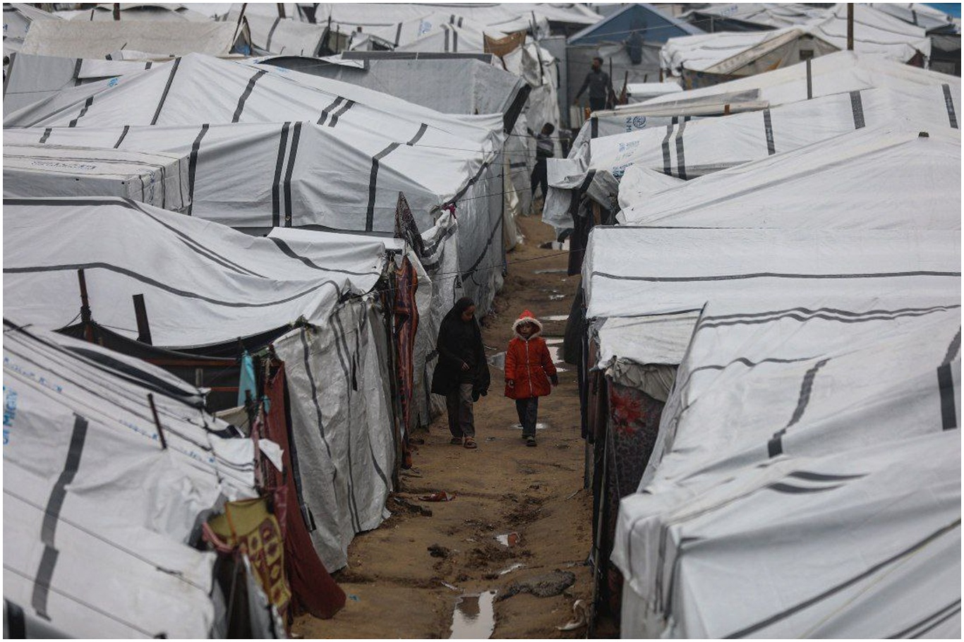 Gazze Hükümet Bilgi Ofisi: Fırtına ve bombardıman sonrası bilanço ağırlaşıyor