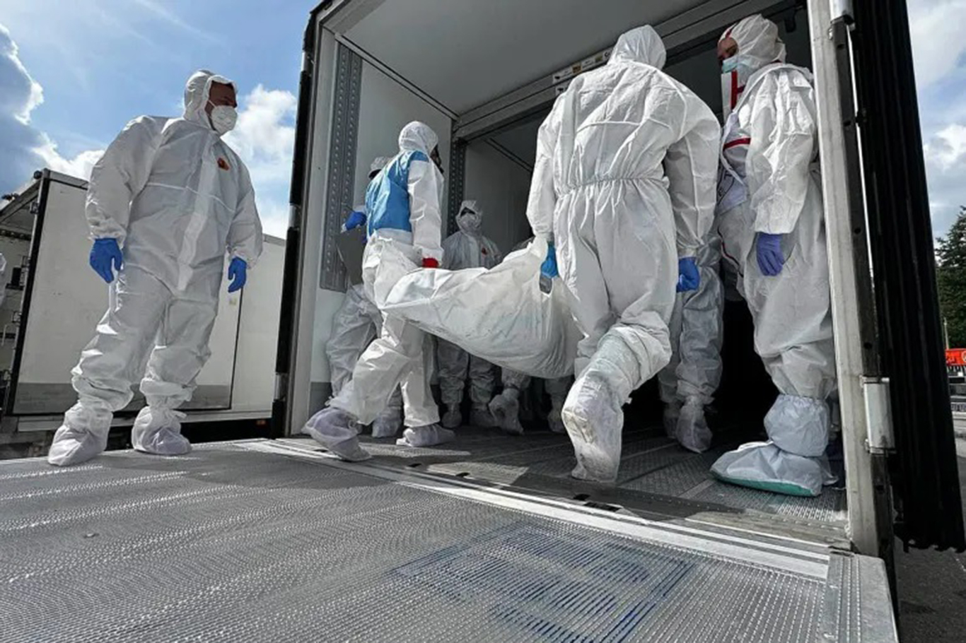Rusya, 1003 Ukraynalı askerin cenazesini teslim etti