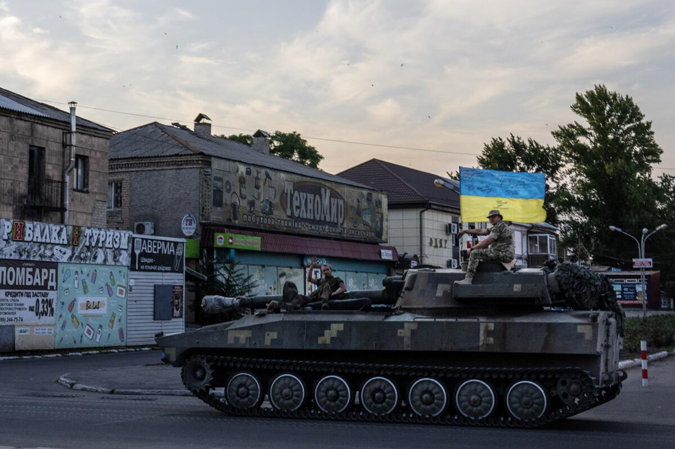 Ukrayna ordusu Donetsk’te Siversk’ten çekildi