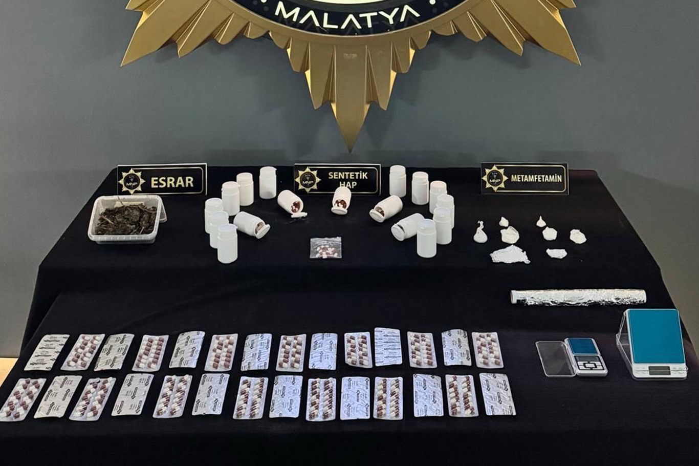 Malatya'da "Torbacı" operasyonu: 14 gözaltı