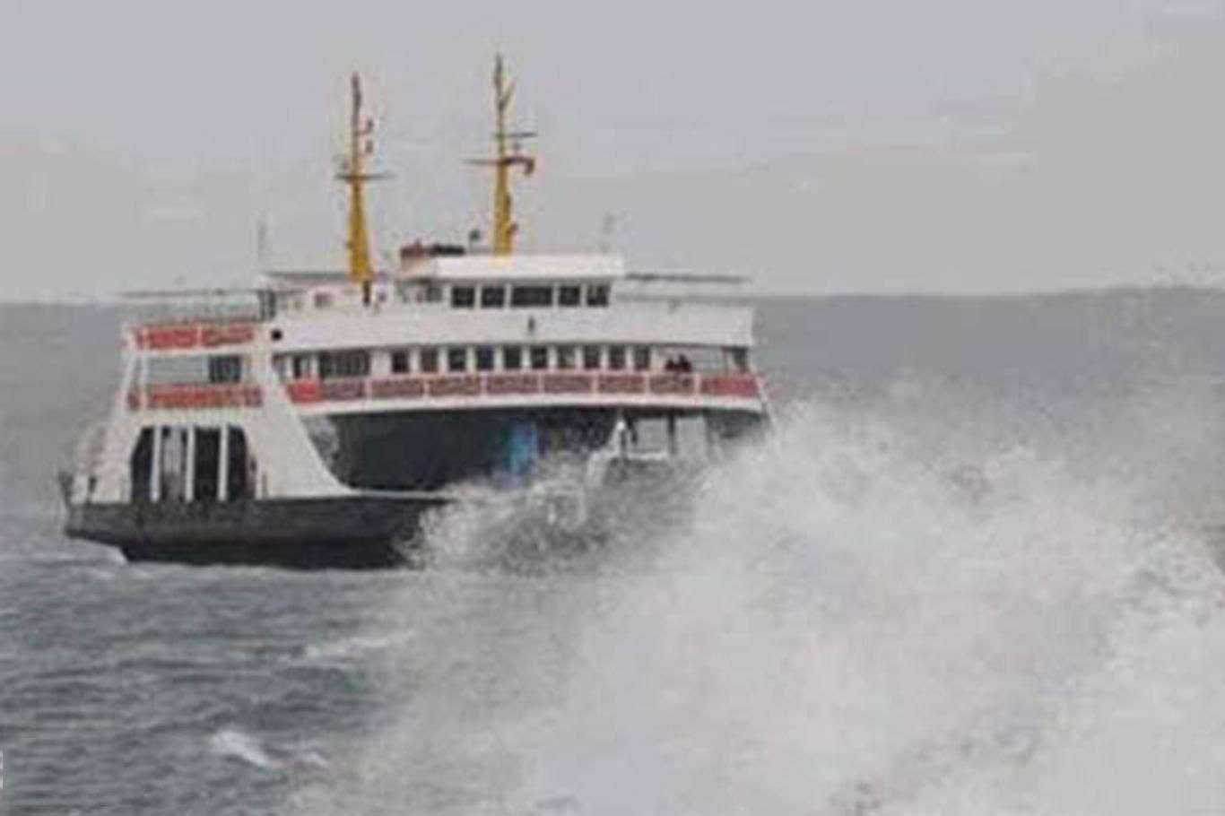 Çanakkale'de deniz ulaşımına fırtına engeli