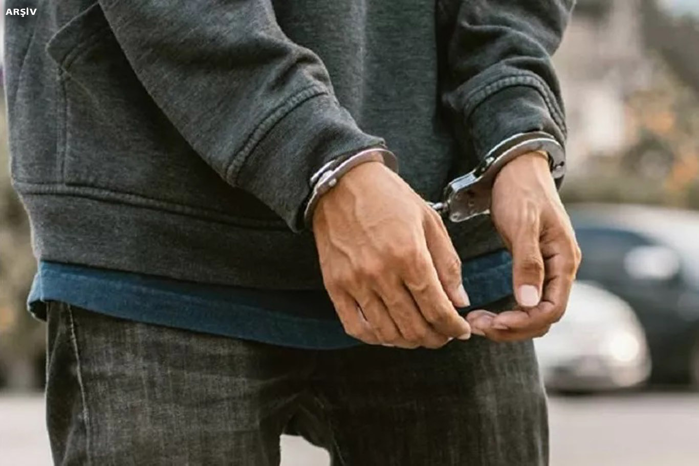 Malatya'da ruhsatsız silah operasyonu: 4 gözaltı