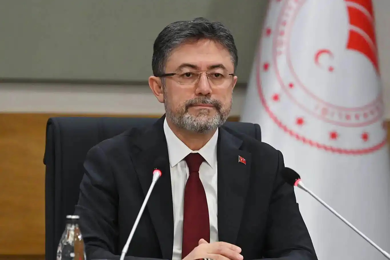 Bakan Yumaklı: İçme ve kullanma suyunun sorumluluğu belediyelere aittir