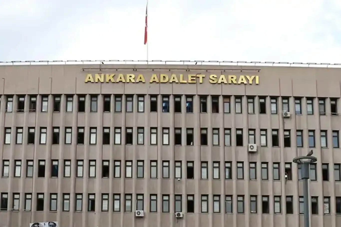 FETÖ’nün emniyet yapılanmasına operasyon: 23 gözaltı kararı