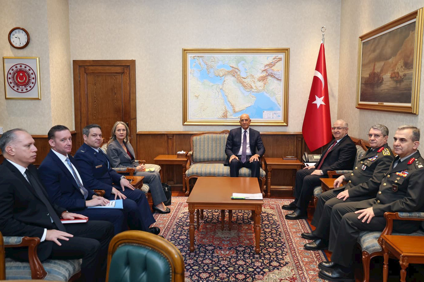 Millî Savunma Bakanı Güler, ABD Büyükelçisi Barrack’ı kabul etti