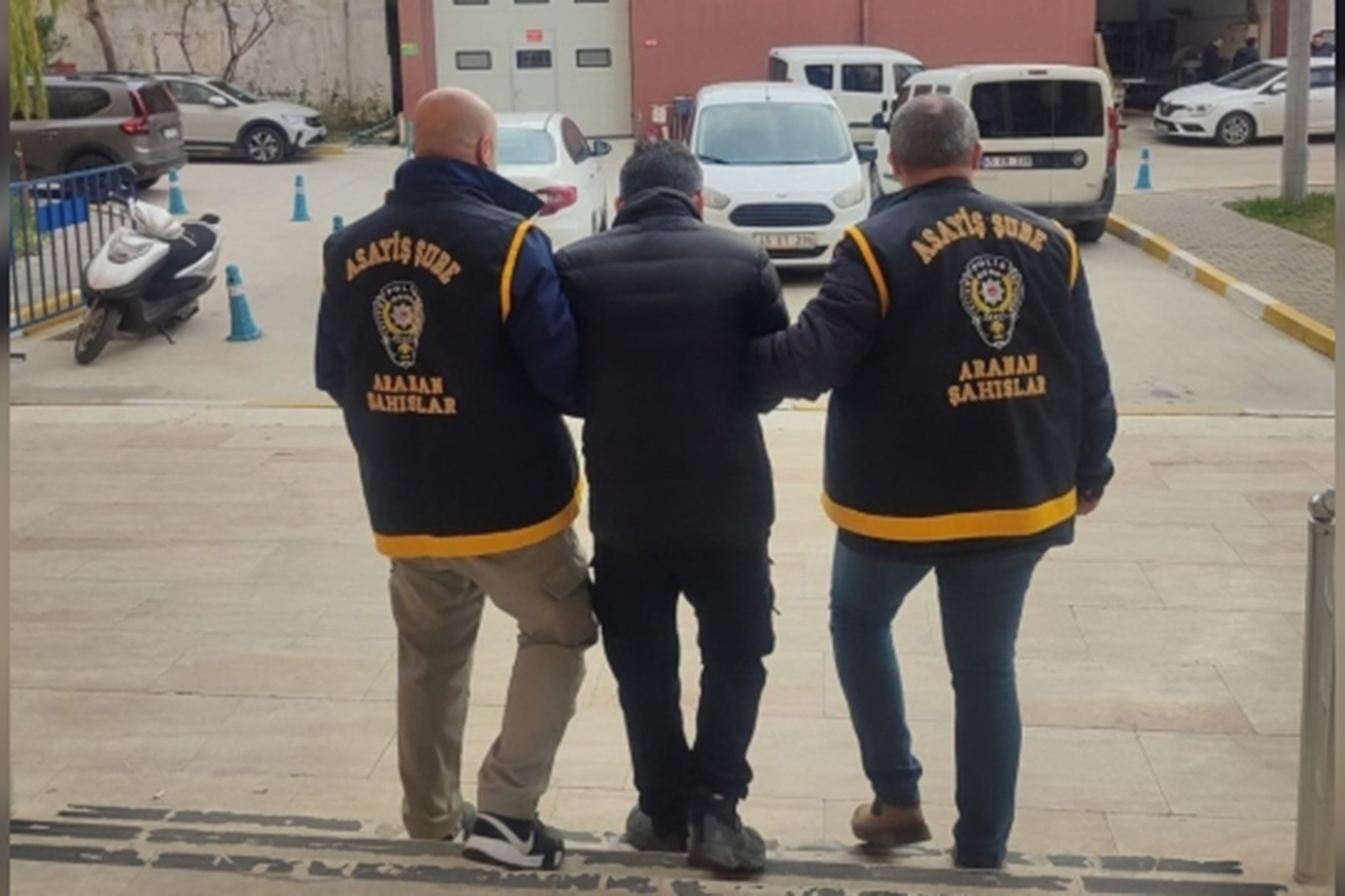 Manisa’da 18 yaşındaki Firari Yakalandı