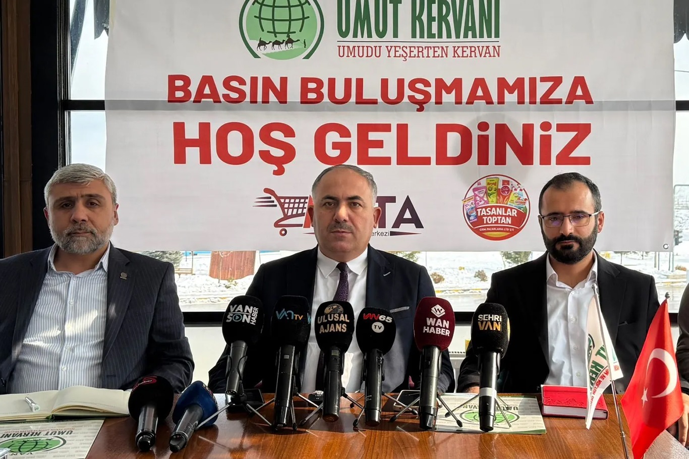 Umut Kervanı Vakfı Genel Başkan Yardımcısı Elibüyük'ten Suriye'ye yardım çağrısı