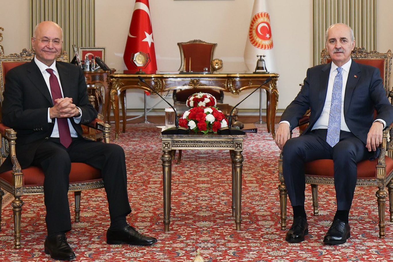 TBMM Başkanı Kurtulmuş, BM Mülteciler Yüksek Komiseri Salih’le görüştü