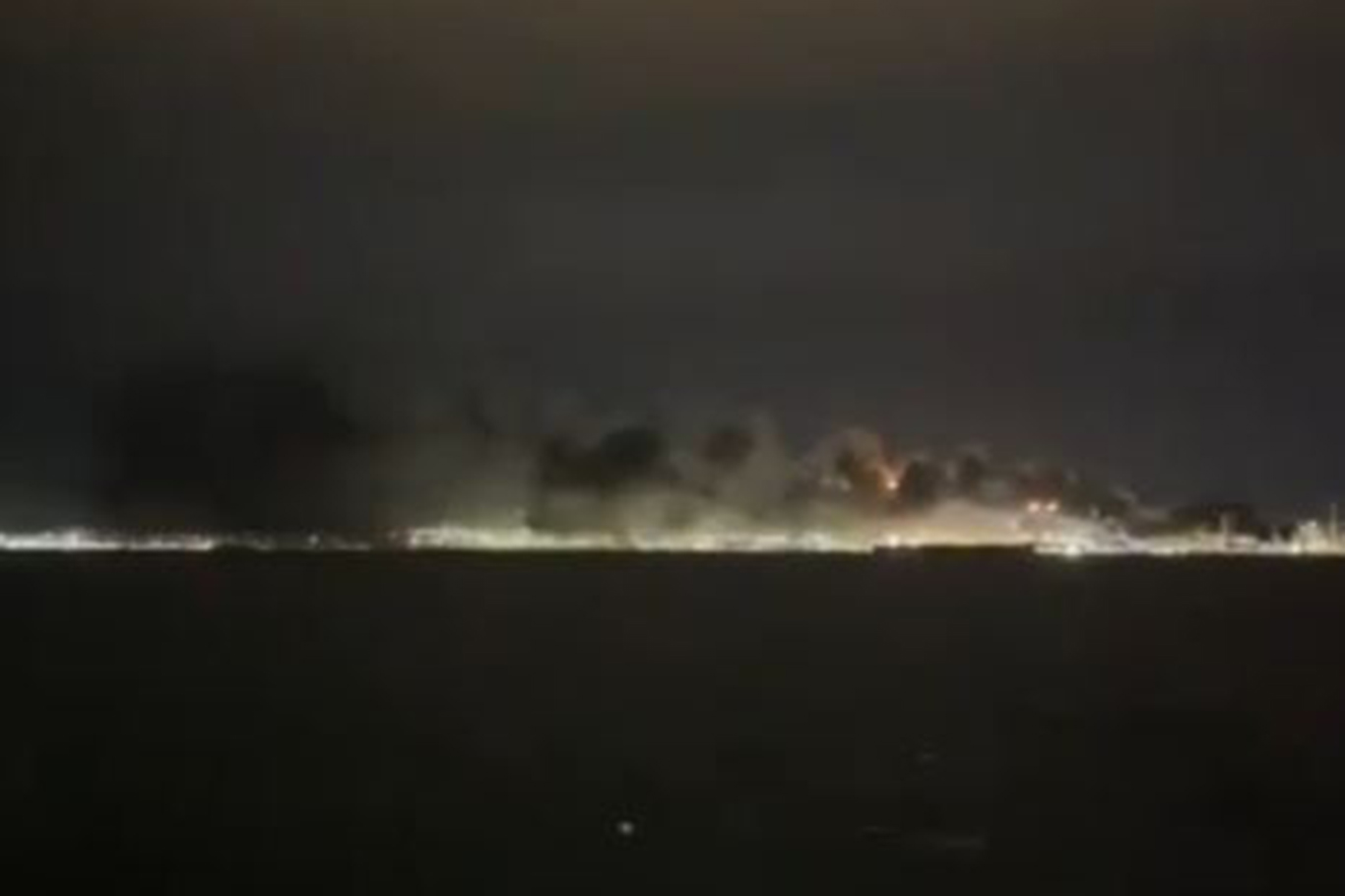 İzmit'teki TÜPRAŞ rafinerisinde patlama