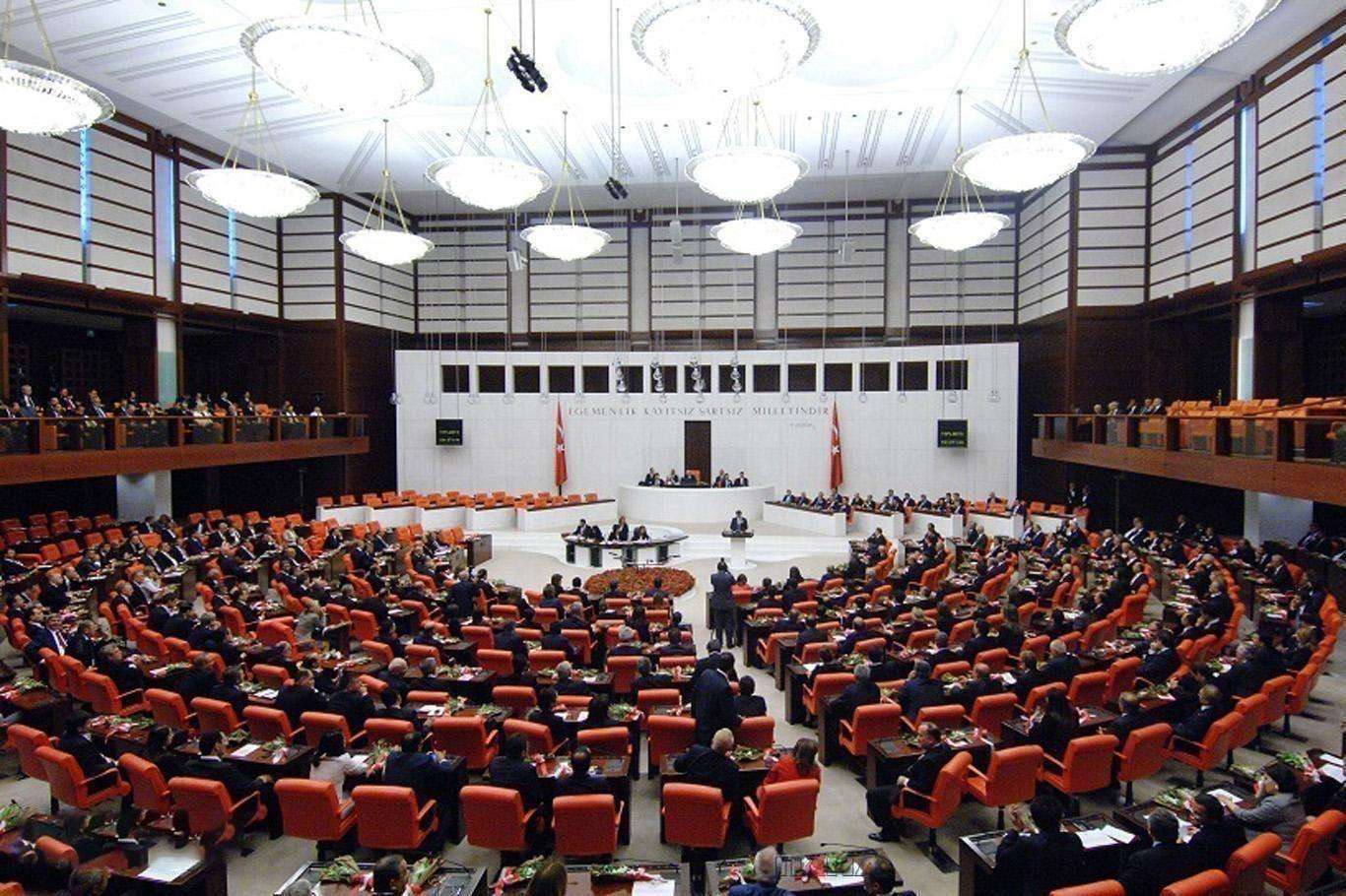 TBMM Genel Kurulu trafik cezalarına ilişkin teklifi görüşecek