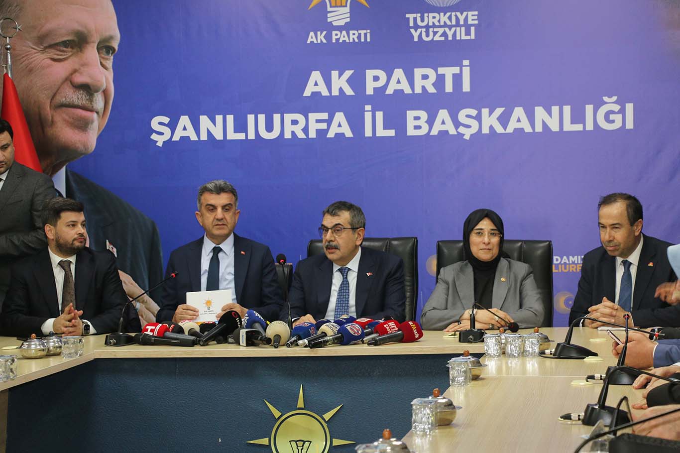 Bakan Tekin: Deprem bölgesinde derslik sayısını deprem öncesine göre artırmayı hedefliyoruz