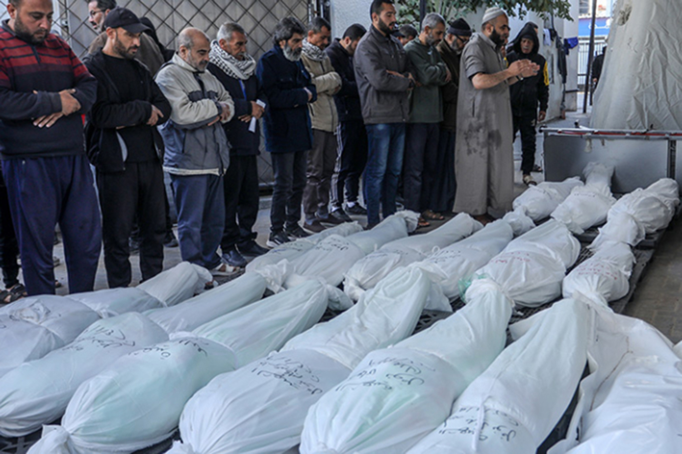 Gazze'de şehit sayısı 71 bin 851'e yükseldi