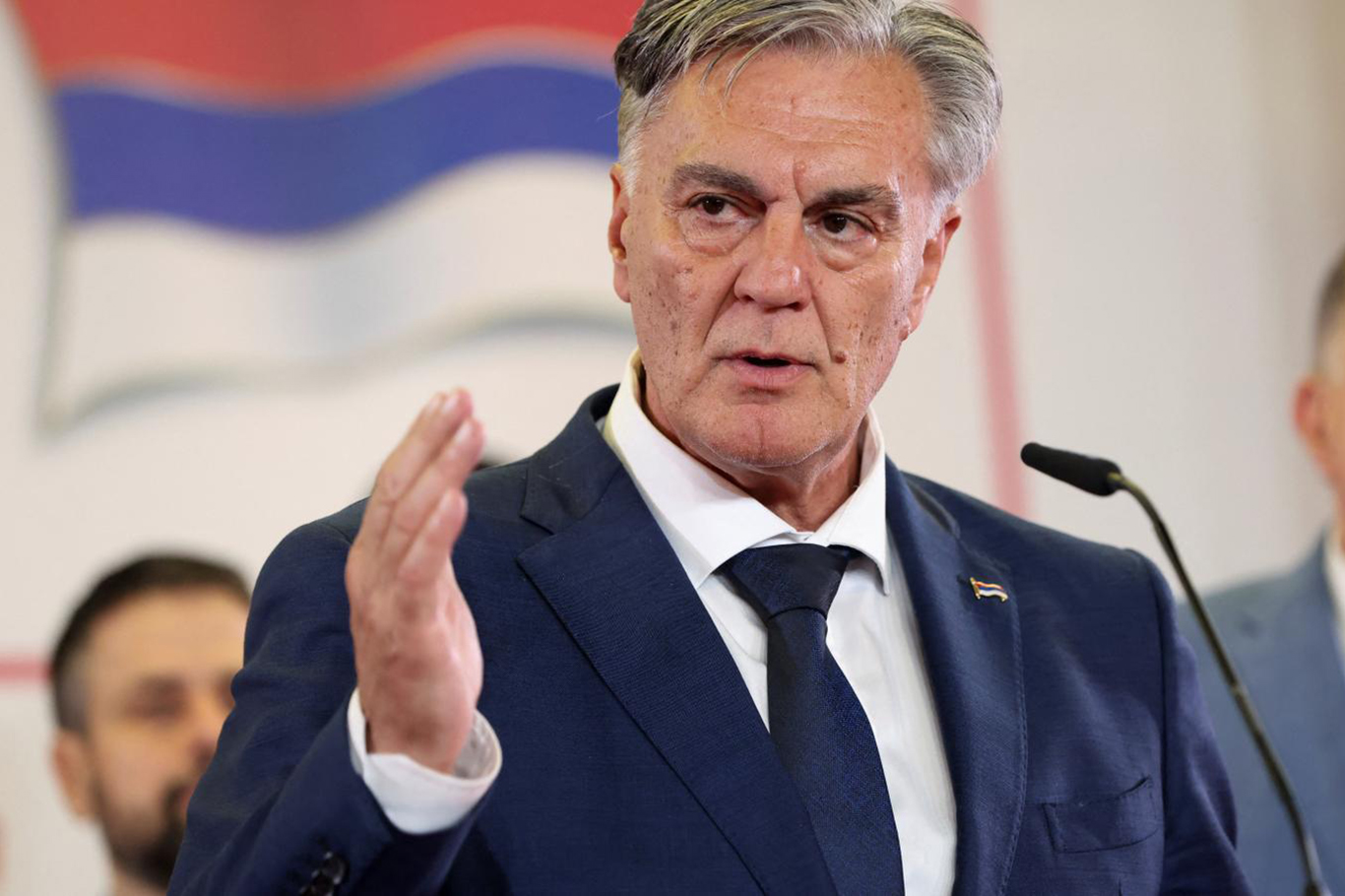 Bosna Hersek'in Sırp entitesinde başkanlık seçimini Karan kazandı