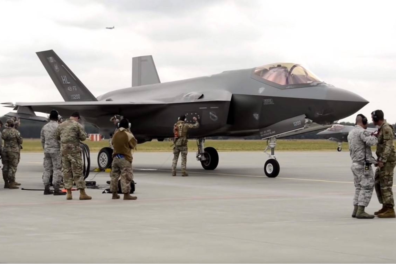 ABD, Orta Doğu'ya bir grup daha F-35 hayalet savaş uçağı gönderdi