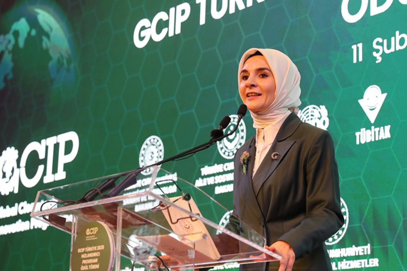 Bakan Göktaş: 15 yaş altına sosyal medya düzenlemesi elzem