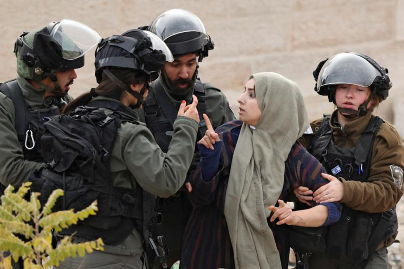 Siyonist rejim kadınları hedef alıyor: 7 Ekim'den bu yana 680'den fazla esir