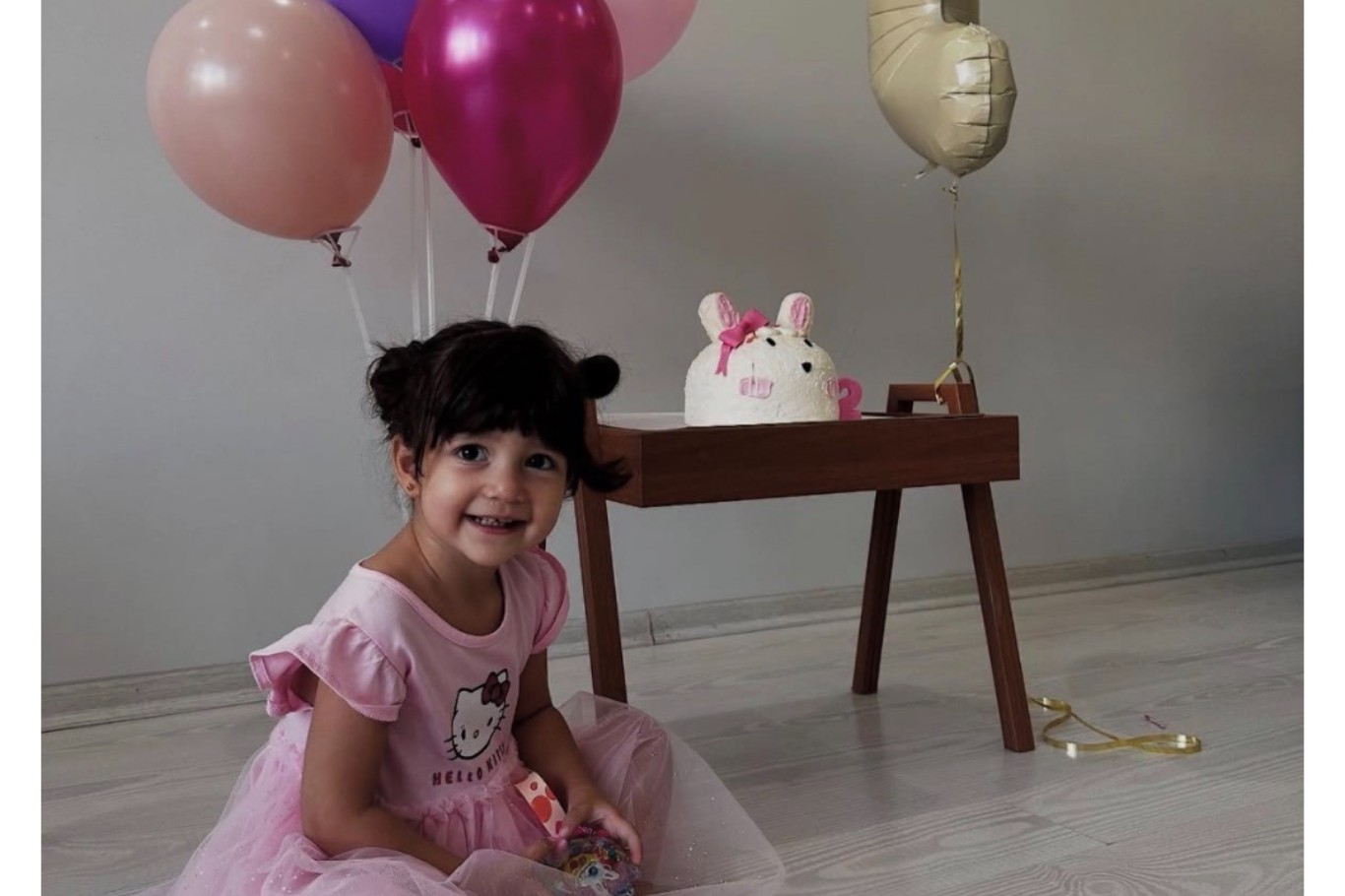 3’üncü kattan düşen 3 yaşındaki çocuk hayatını kaybetti 