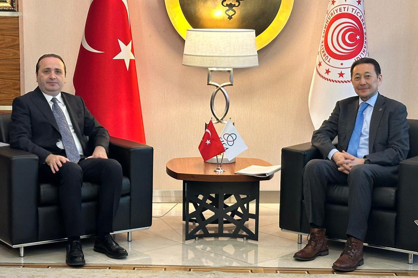 Ticaret Bakan Yardımcısı Tuzcu, CICA Genel Sekreteri Sarıbay ile görüştü