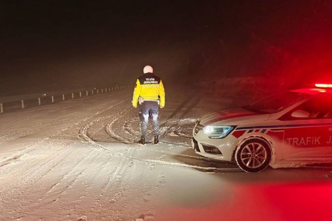 Kayseri-Kahramanmaraş kara yolu ağır taşıt trafiğine kapatıldı