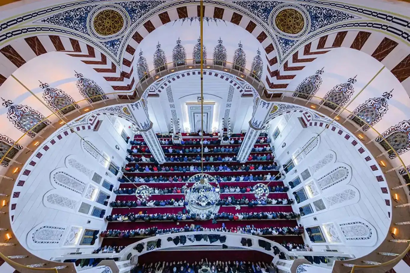 Cuma Hutbesi: Ramazan iklimi