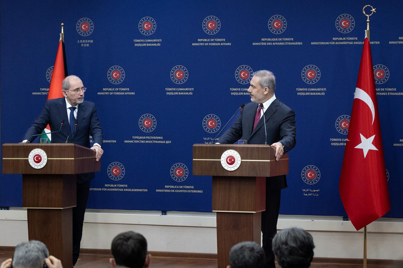Dışişleri Bakanı Hakan Fidan, Ürdünlü mevkidaşı ile görüştü