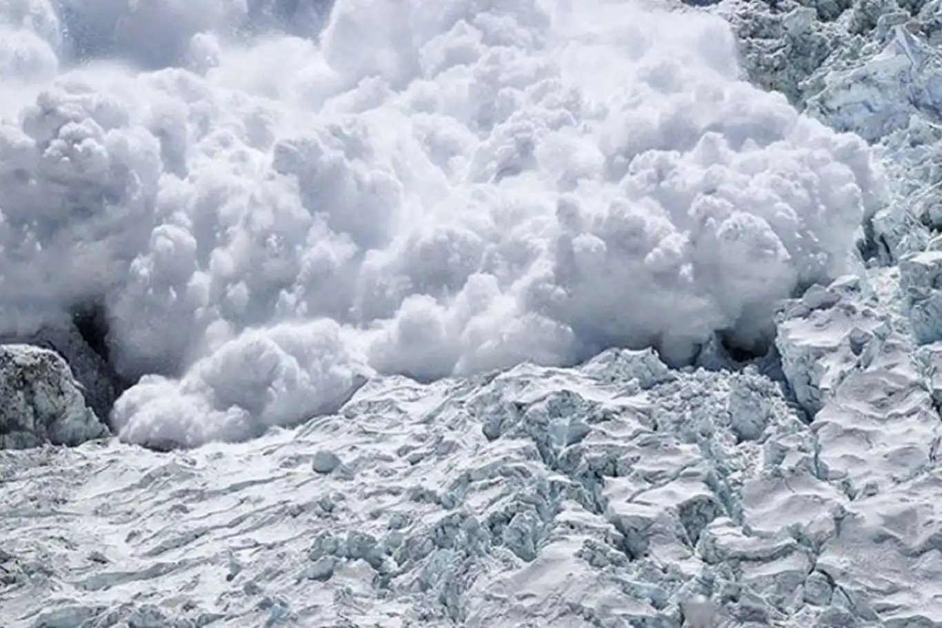 Meteorolojiden bazı bölgeler için çığ uyarısı