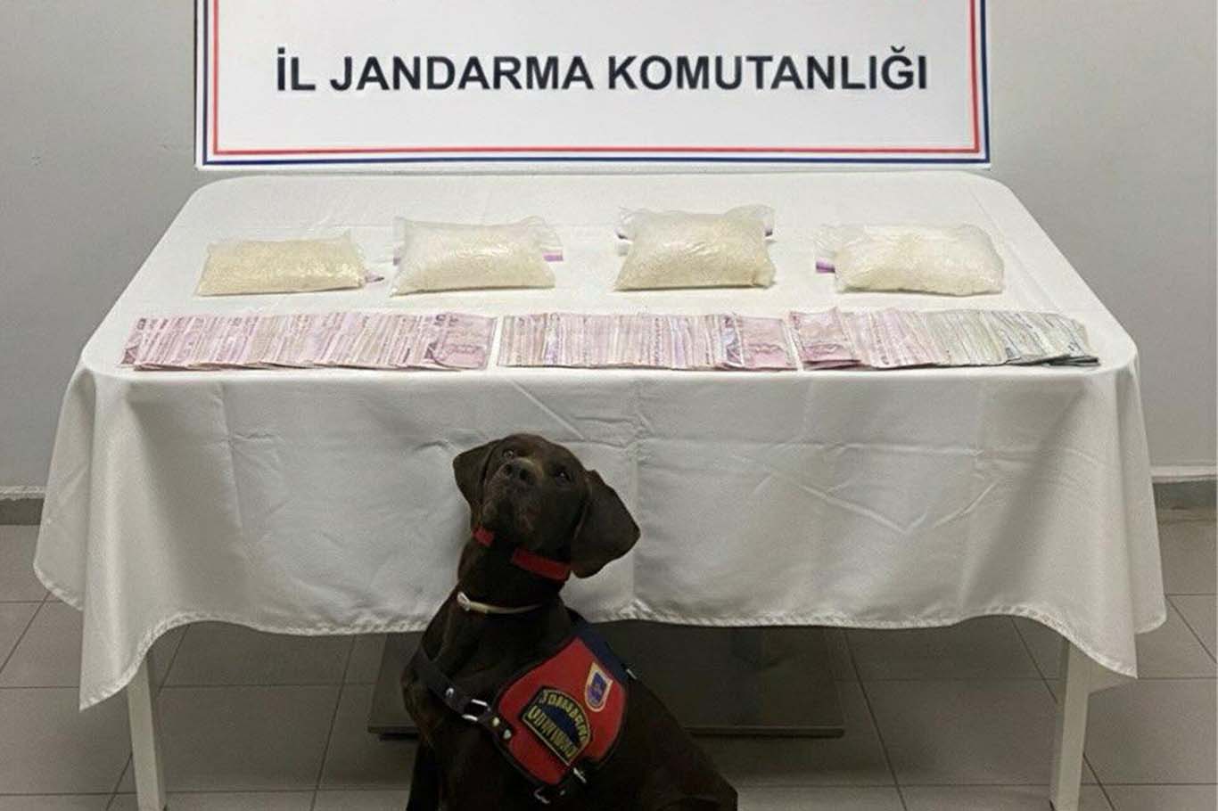 Şanlıurfa’da uyuşturucu operasyonu: 4 kilo sentetik uyuşturucu ele geçirildi