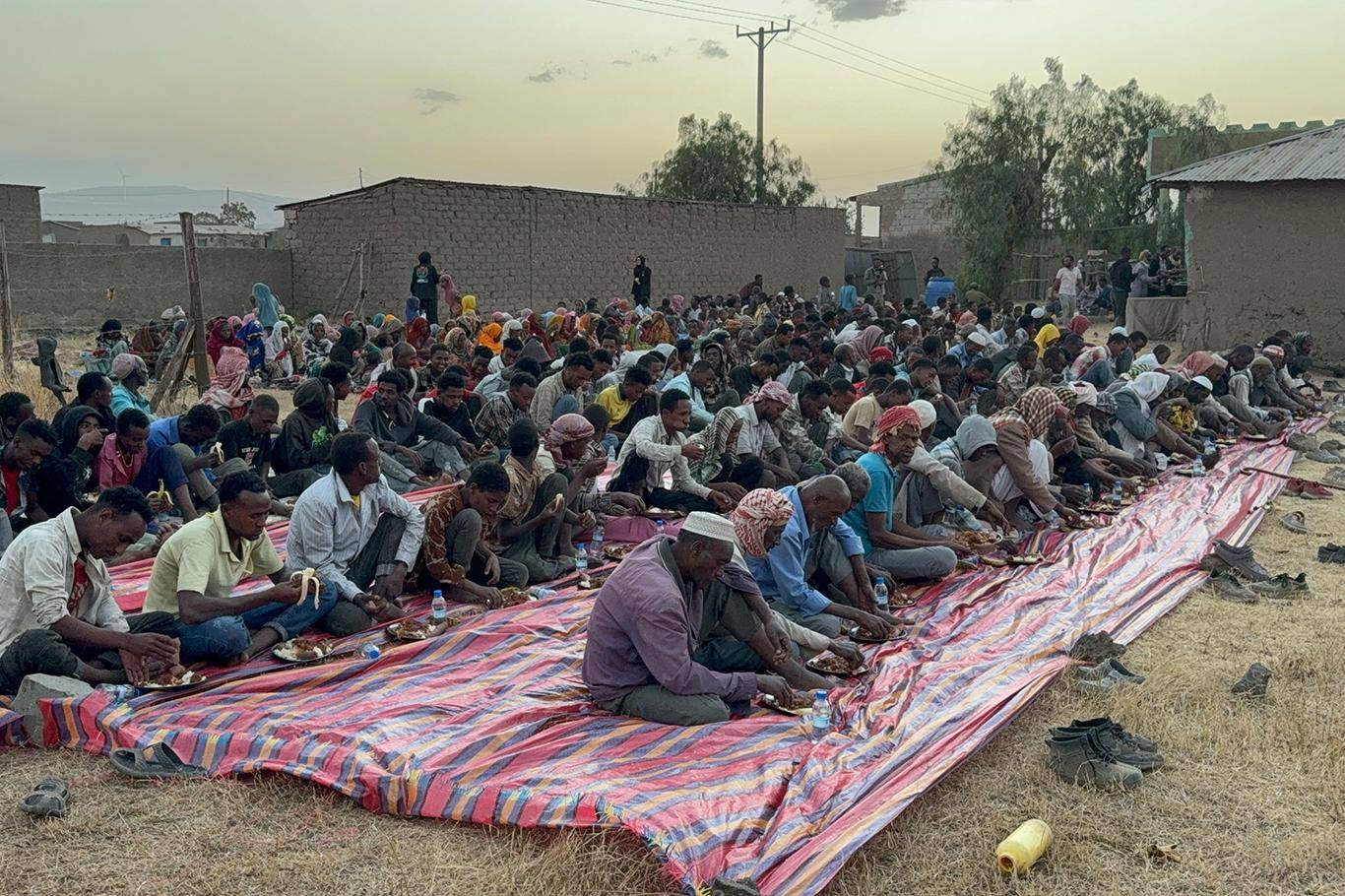 Fransa Yetim Eli’nden Etiyopya’da iftar programı
