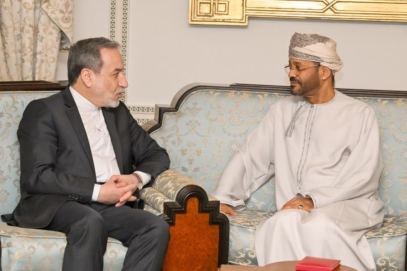 Umman Dışişleri Bakanı: ABD ve İran arasındaki müzakerelerde önemli ilerleme kaydedildi