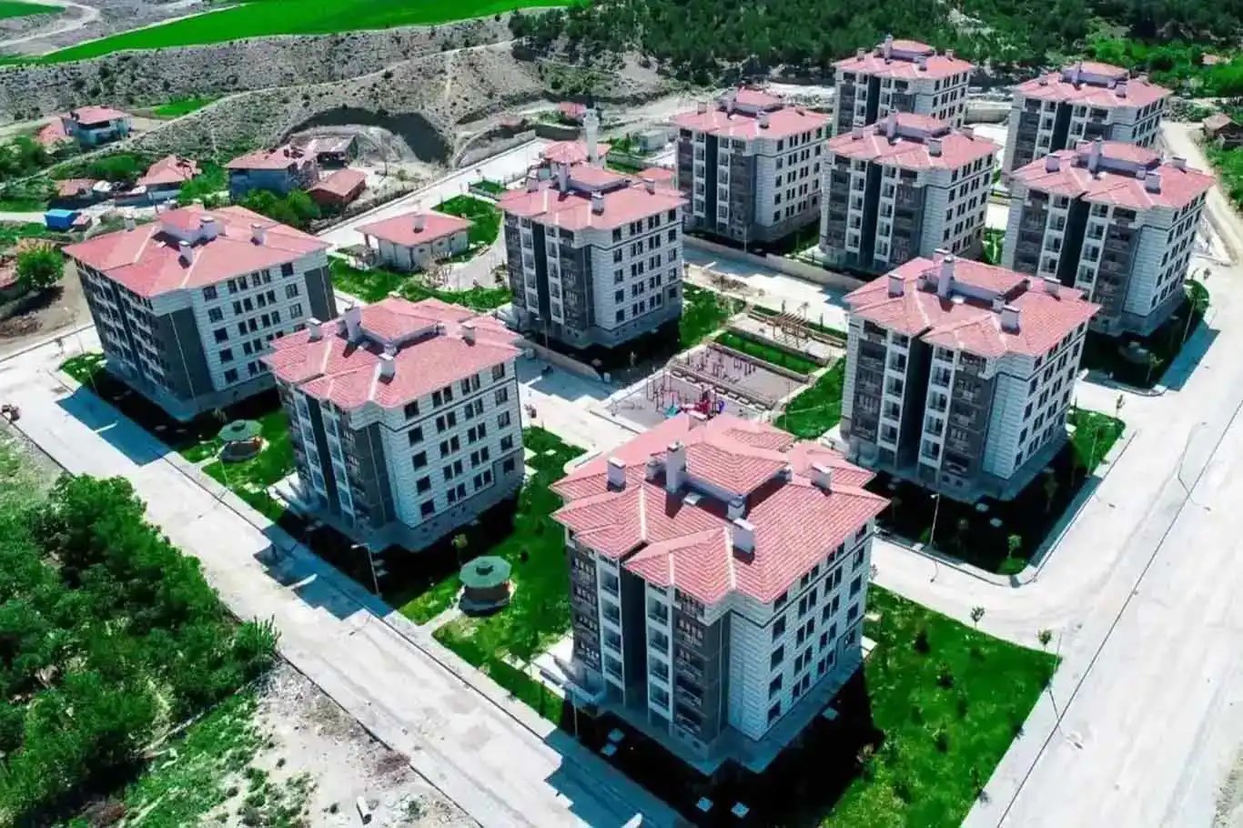 "Yüzyılın Sosyal Konut Projesi"nde 3 il için kura heyecanı