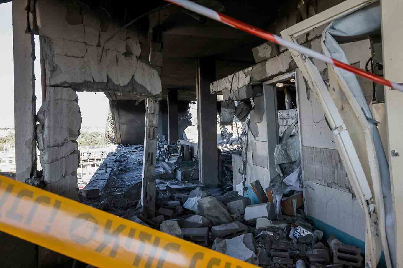 Hizbullah işgal altındaki toprakları roketlerle vurdu: 1000 işgalci tahliye edildi