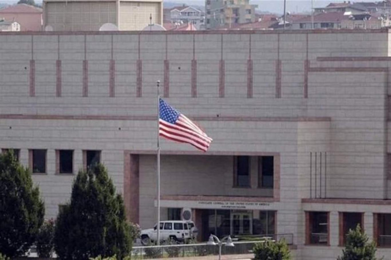ABD, Beyrut'taki büyükelçiliğini kapattı