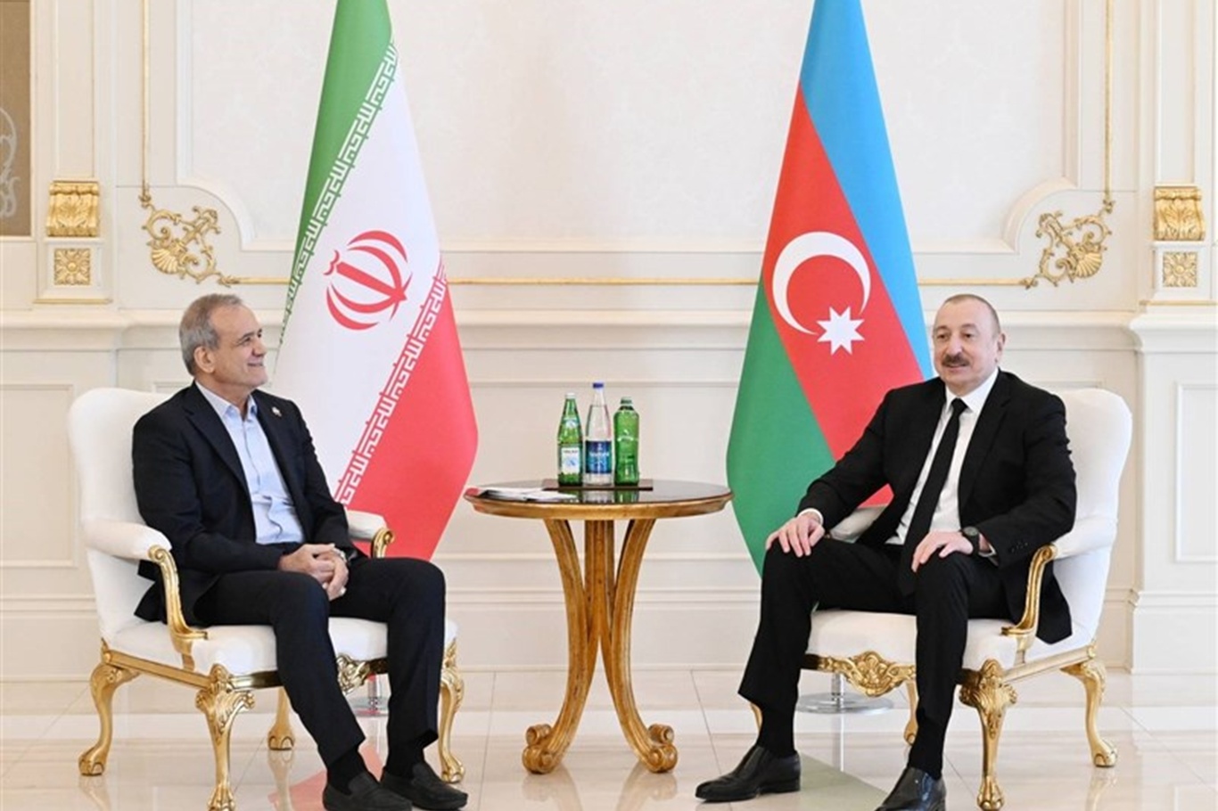 İran ve Azerbaycan Cumhurbaşkanları görüştü